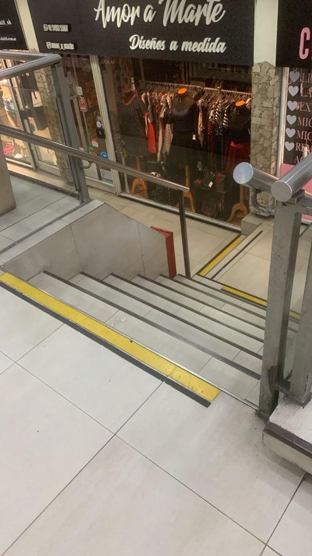 local sub suelo Galeria Naonis