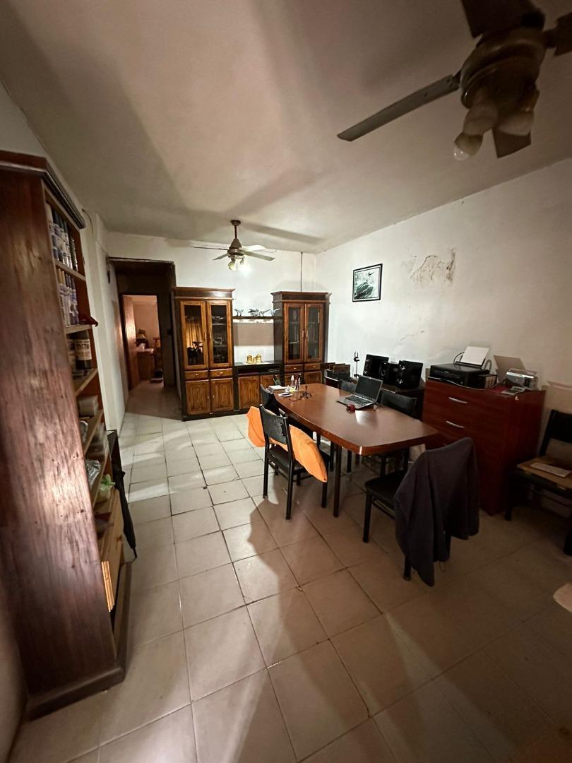 Lisandro De La Torre  400