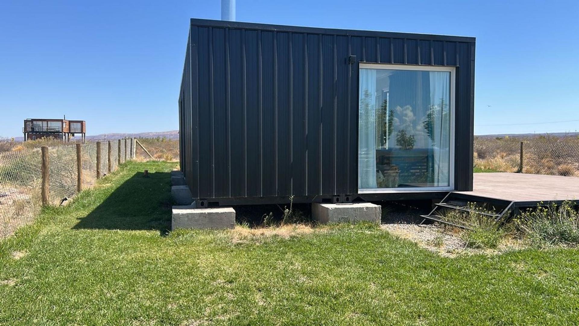 Casa 2 ambientes con 2 baños