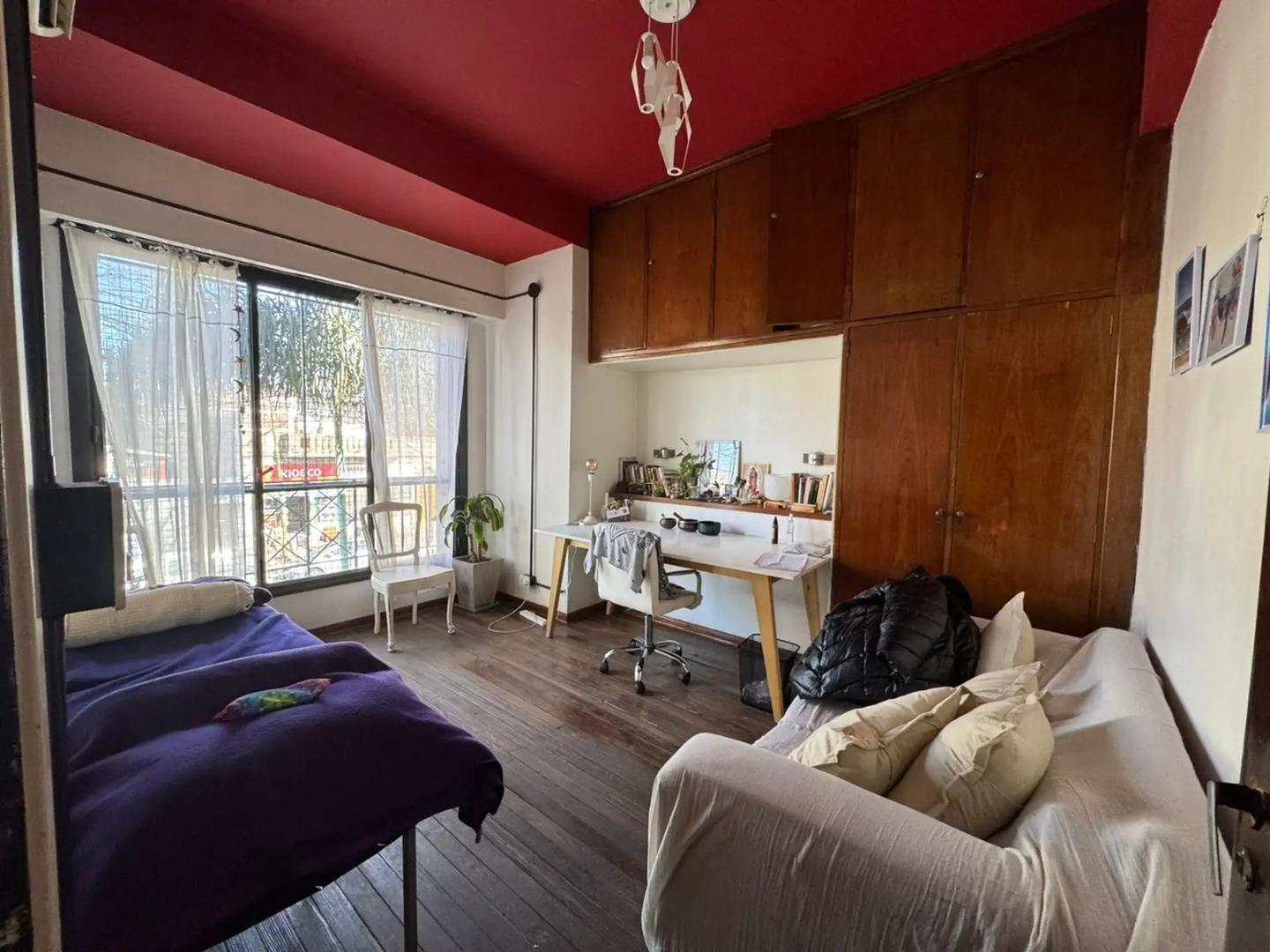 Departamento 3 ambientes en VENTA -Zona Pompeya-