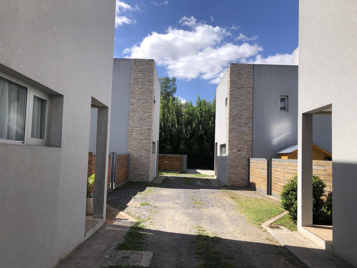 Departamento en Venta en Manuel B Gonnet, USD 110.000