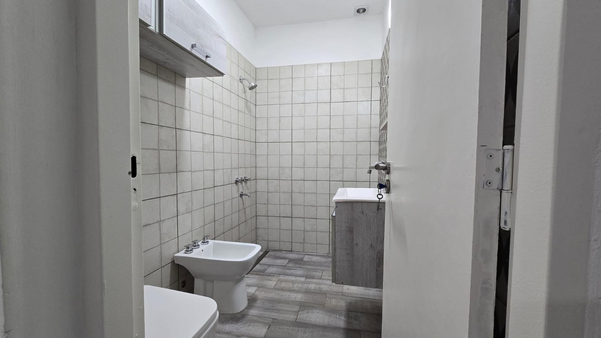 Venta casa dos dormitorios Castelar norte apto credito