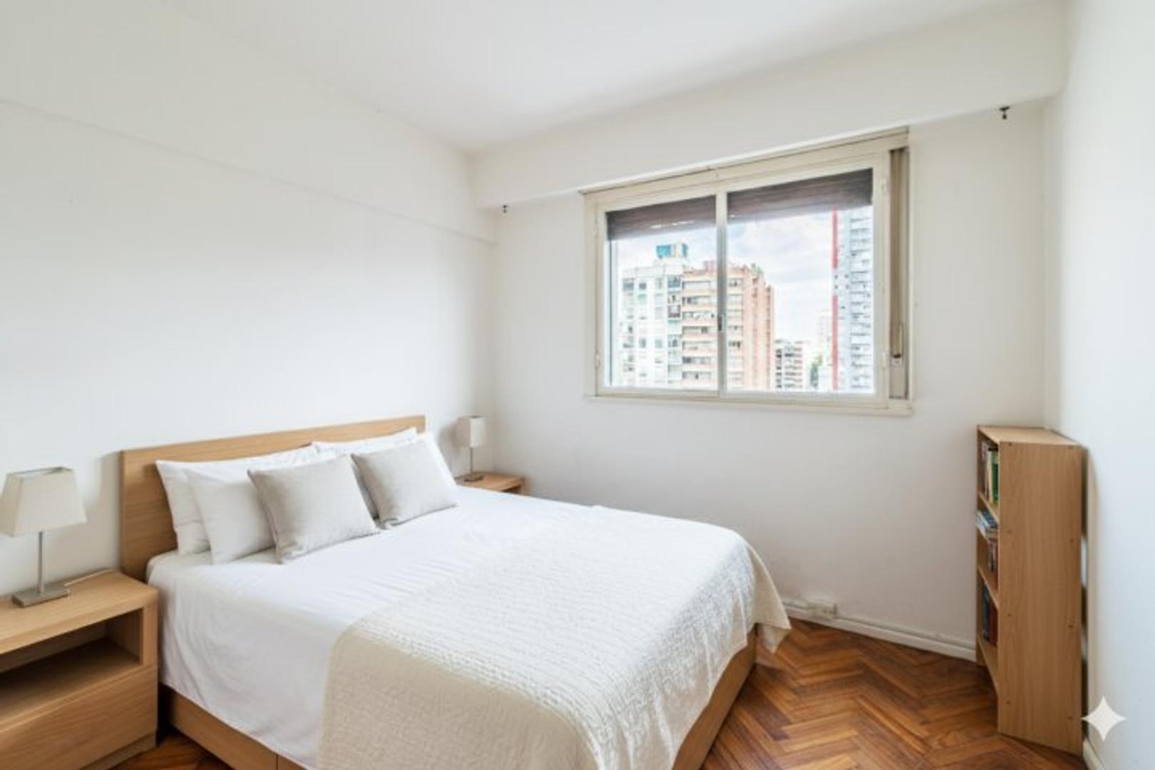 Lavalle 2181 , Piso 9