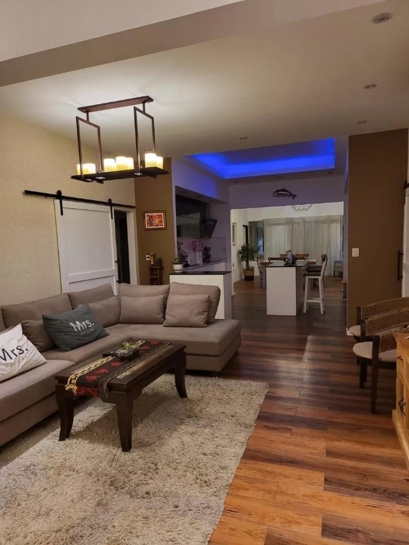 Casa en Venta de 5 dormitorios