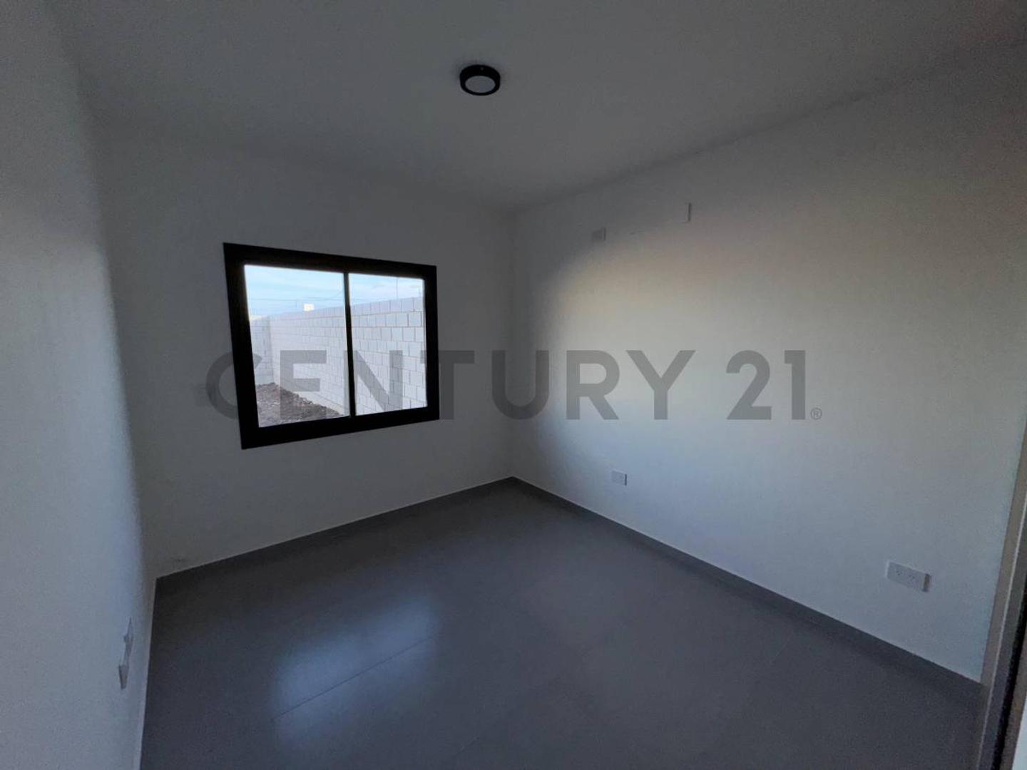 CASA EN VENTA NOBU TOWN 3 DORMITORIOS