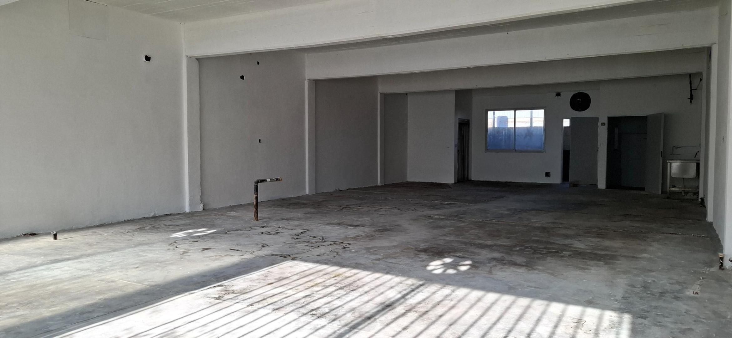 Local en Alquiler en Munro, USD 7.000