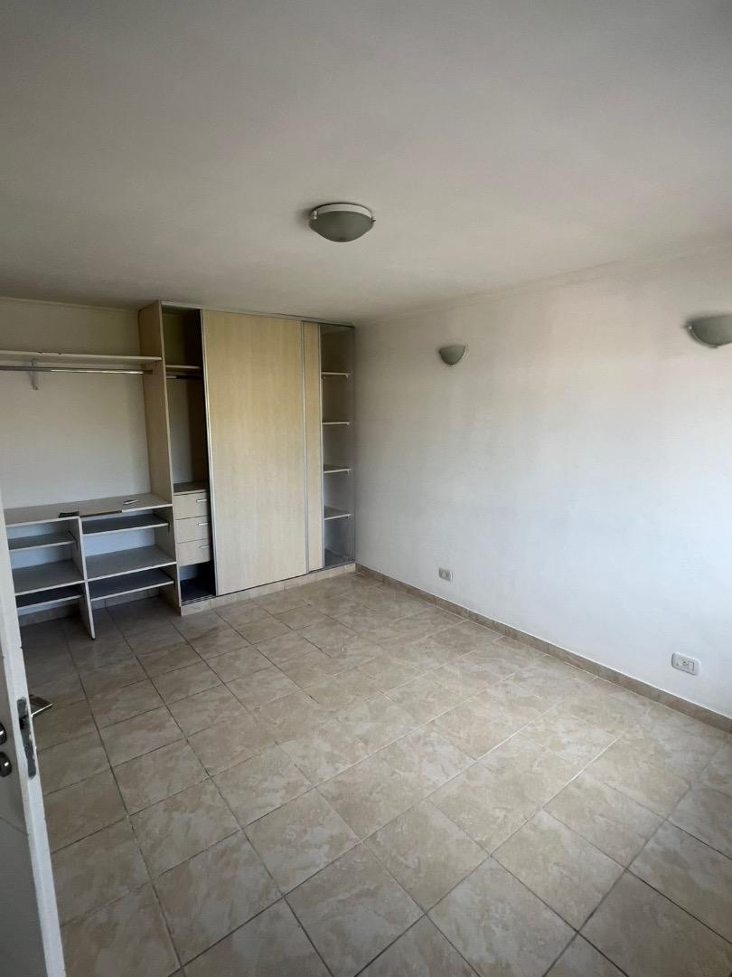 Amplio departamento 2 ambientes en alquiler en S. A.de Padua