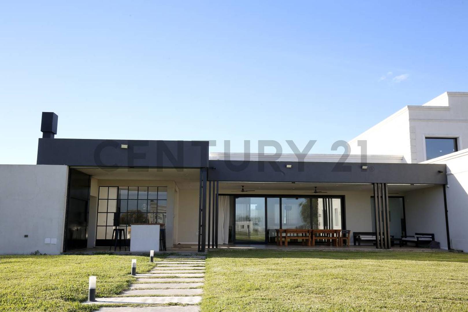 164 E/ 474 Y 476 100, Piso 0