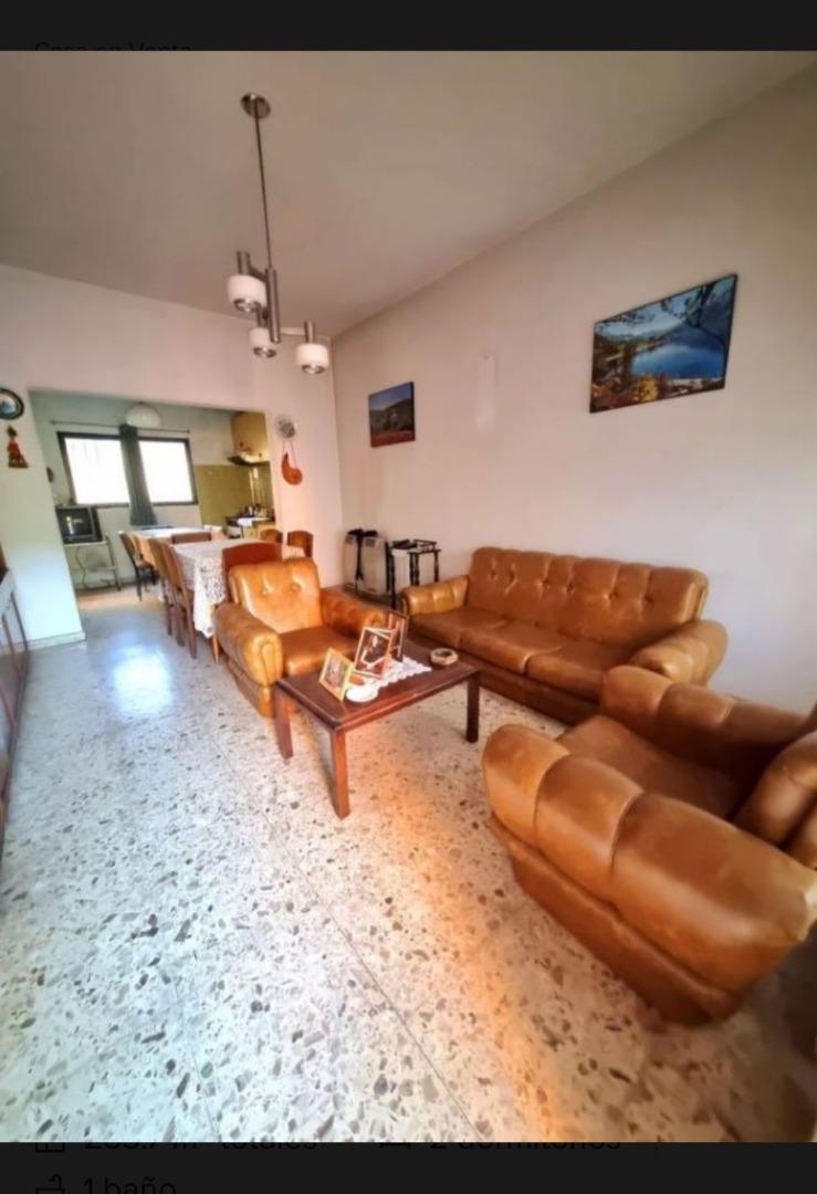 Casa 3 ambientes Ramos Mejia Sur