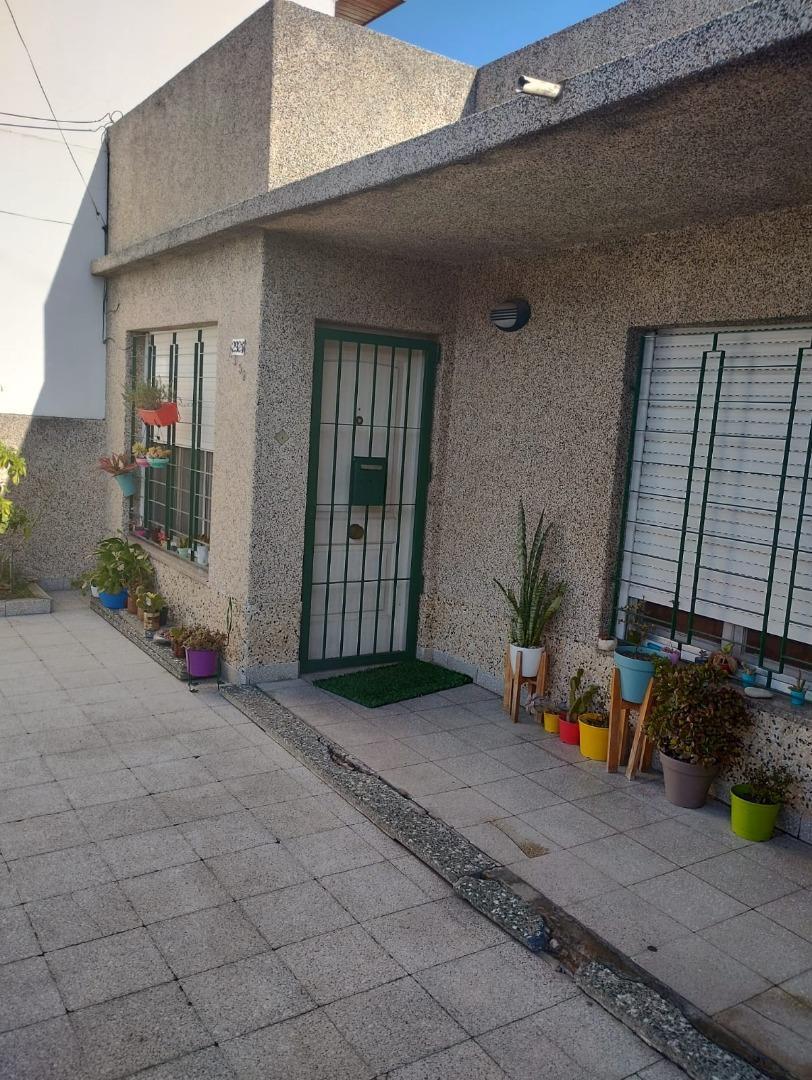 Aristóbulo Del Valle 1351