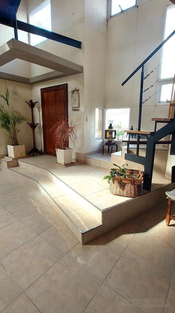 Boulevard De Todos Los Santos 5600