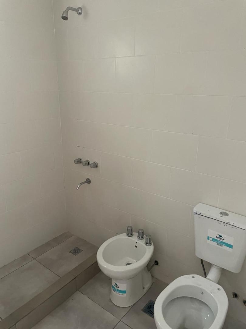 Depto Tipo Casa 2 ambientes con 1 baño