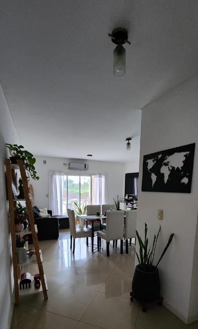 Departamento en Alquiler con 1 cocheras