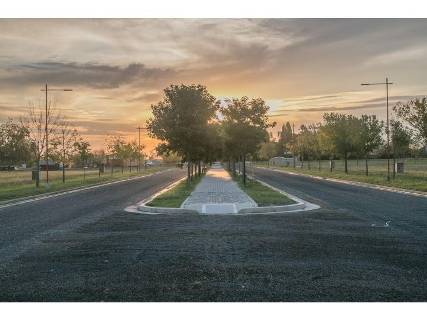 Terreno en Venta 34  mts Fondo