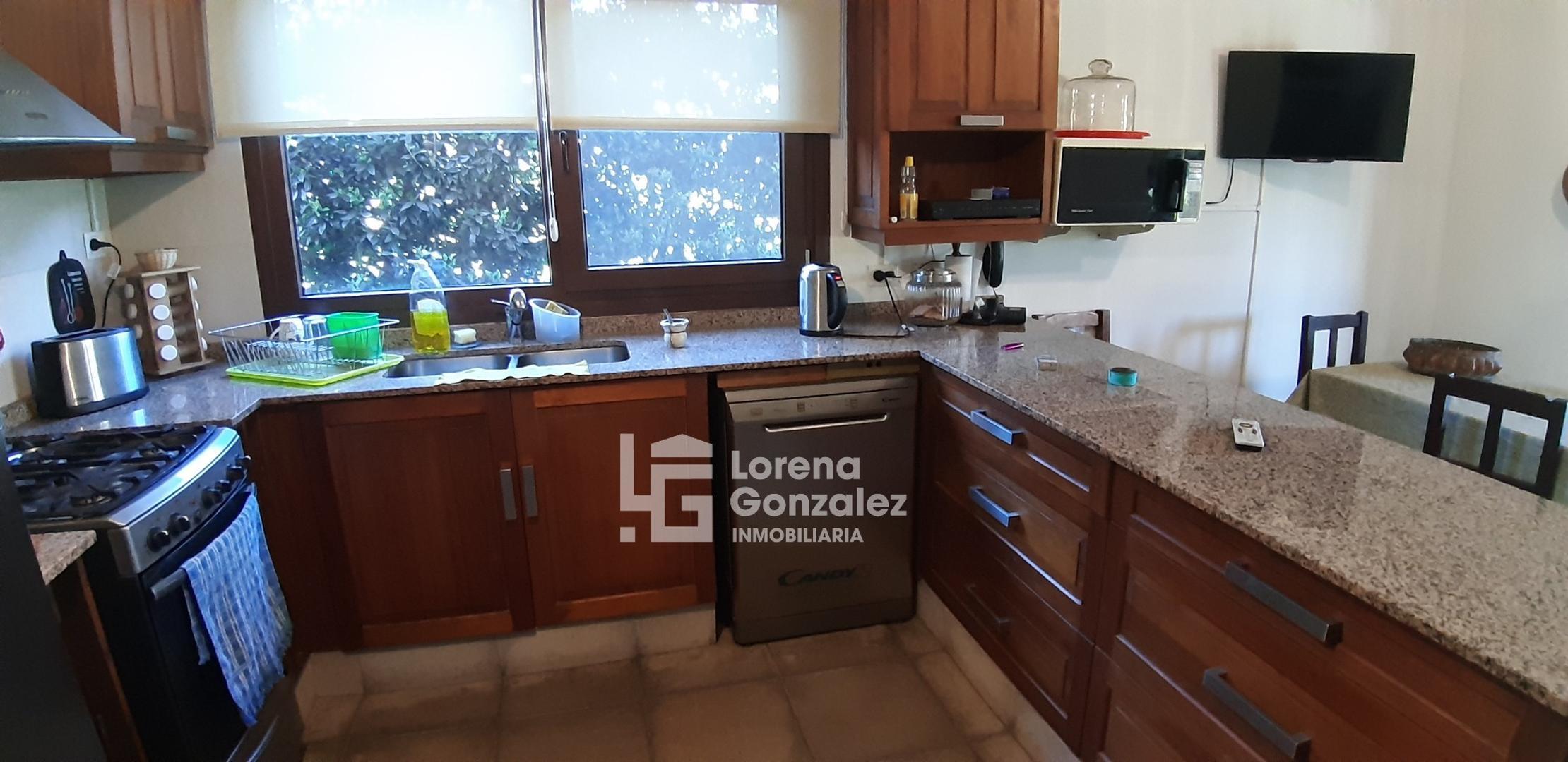 Casa en Venta con 7 cocheras