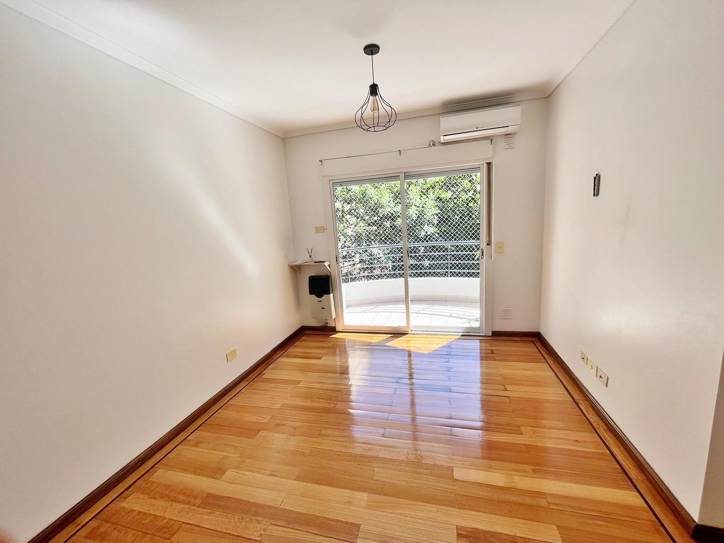 Dos ambientes • Alquiler • Ciudad de la Paz 2600