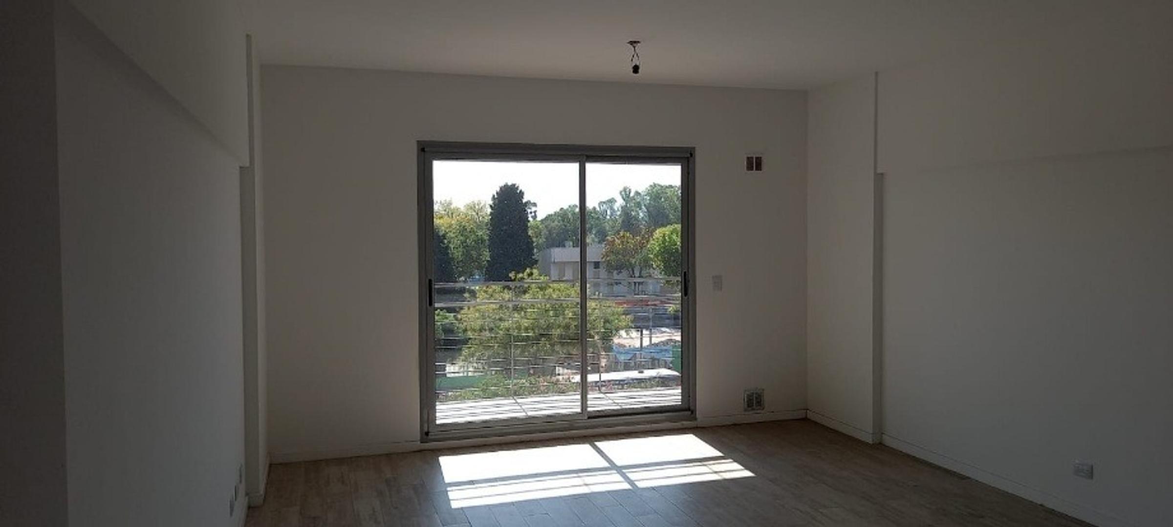 Departamento en Venta en Villa Dominico, USD 54.000