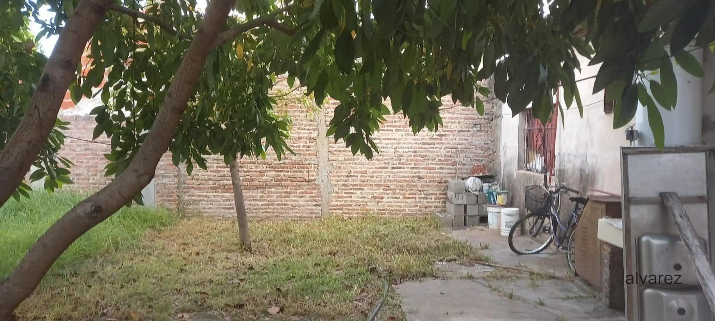 Casa 2 dormitorios  Ituzaingó Norte APTA CREDITO