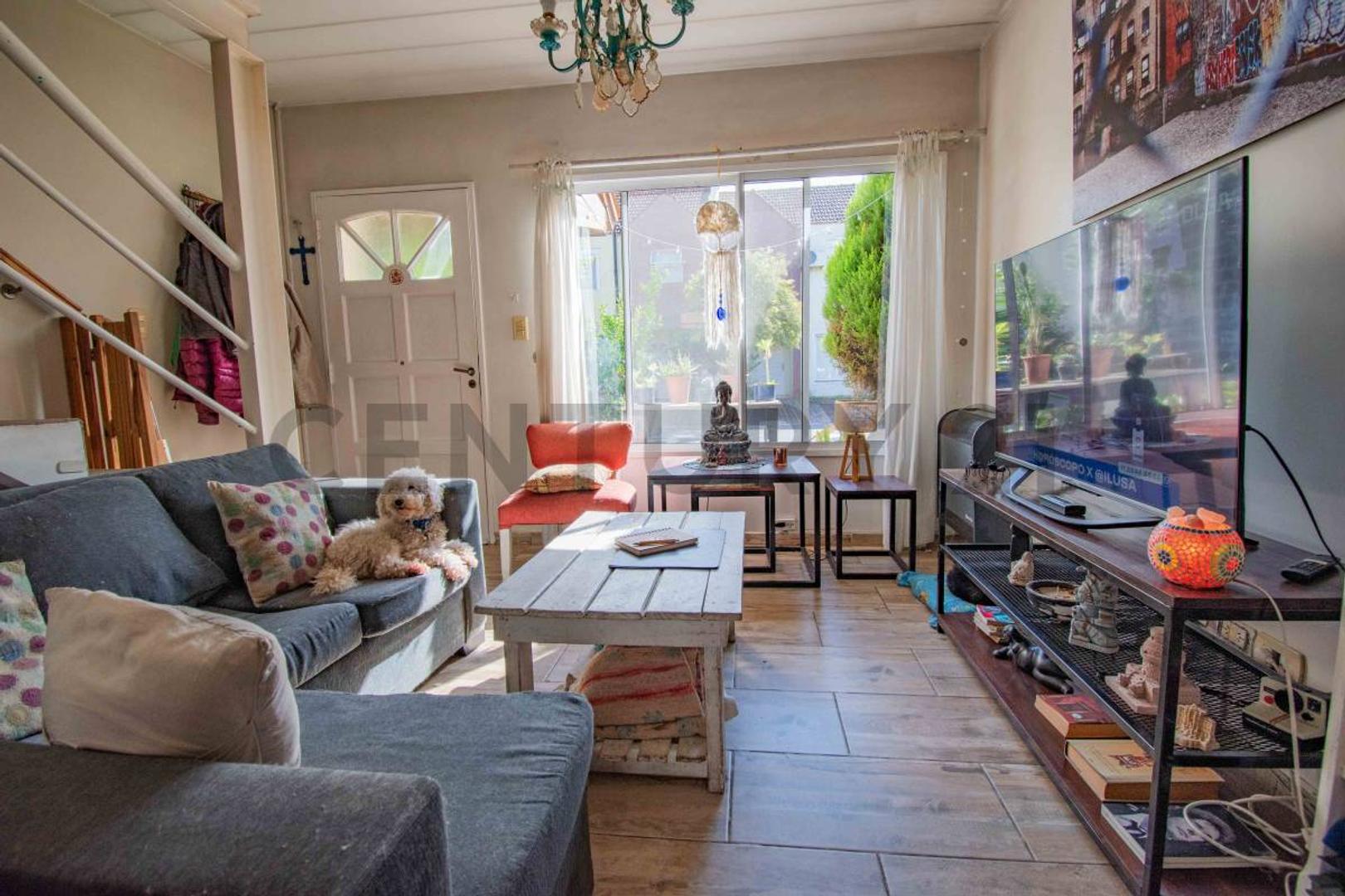 Carlos María  de Alvear 1700, Piso 0