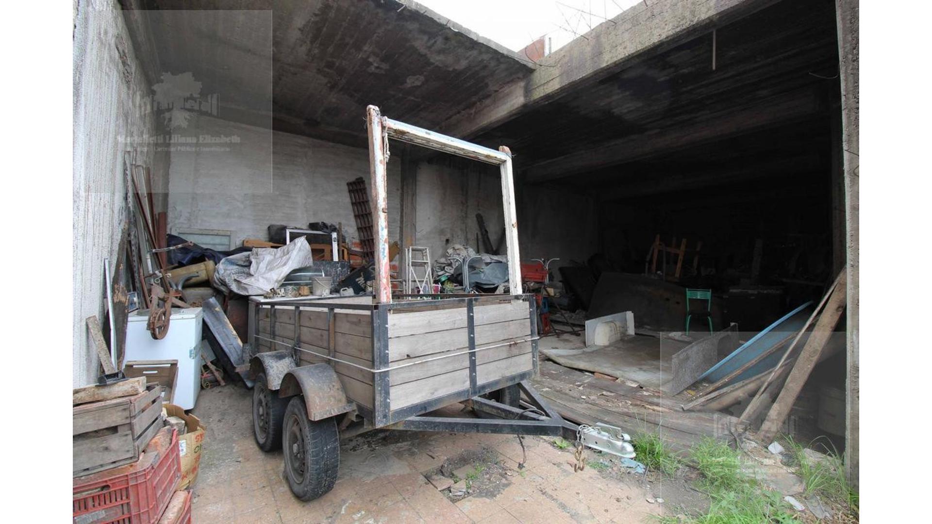 Local en Venta en Villa Sarmiento, USD 215.000