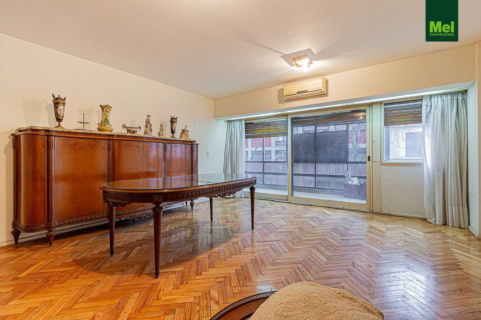 Departamento 4 ambientes con 2 baños