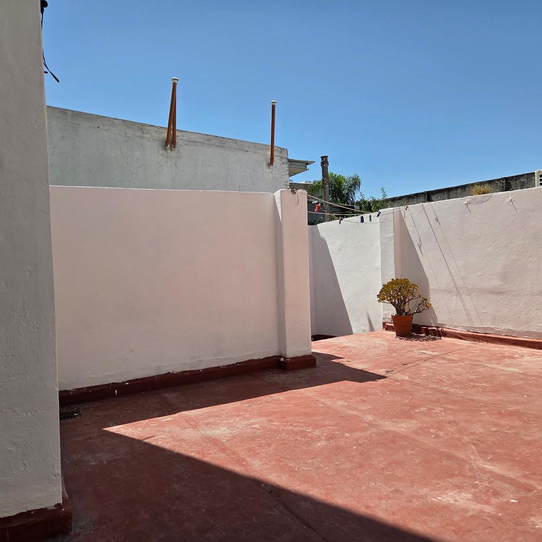 Depto Tipo Casa en Venta de 3 ambientes