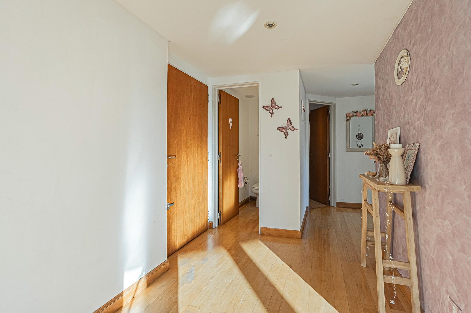 Departamento en Venta en Vicente Lopez Vias / Rio, USD 360.000