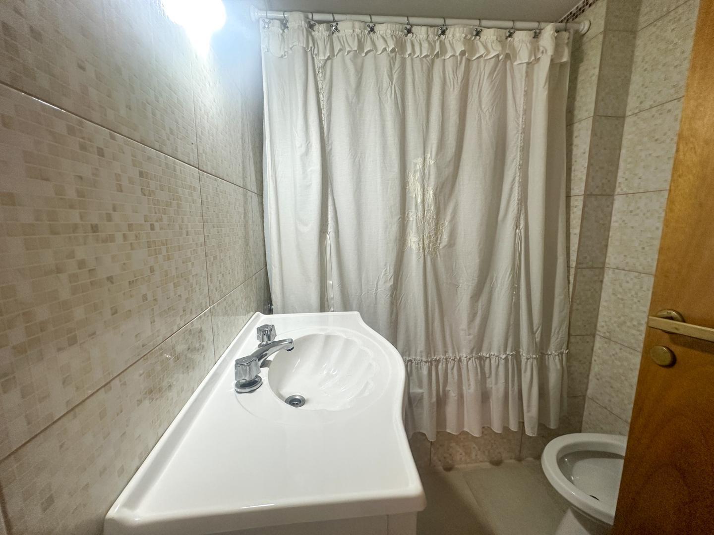 Departamento en venta de 2 ambientes en San Isidro