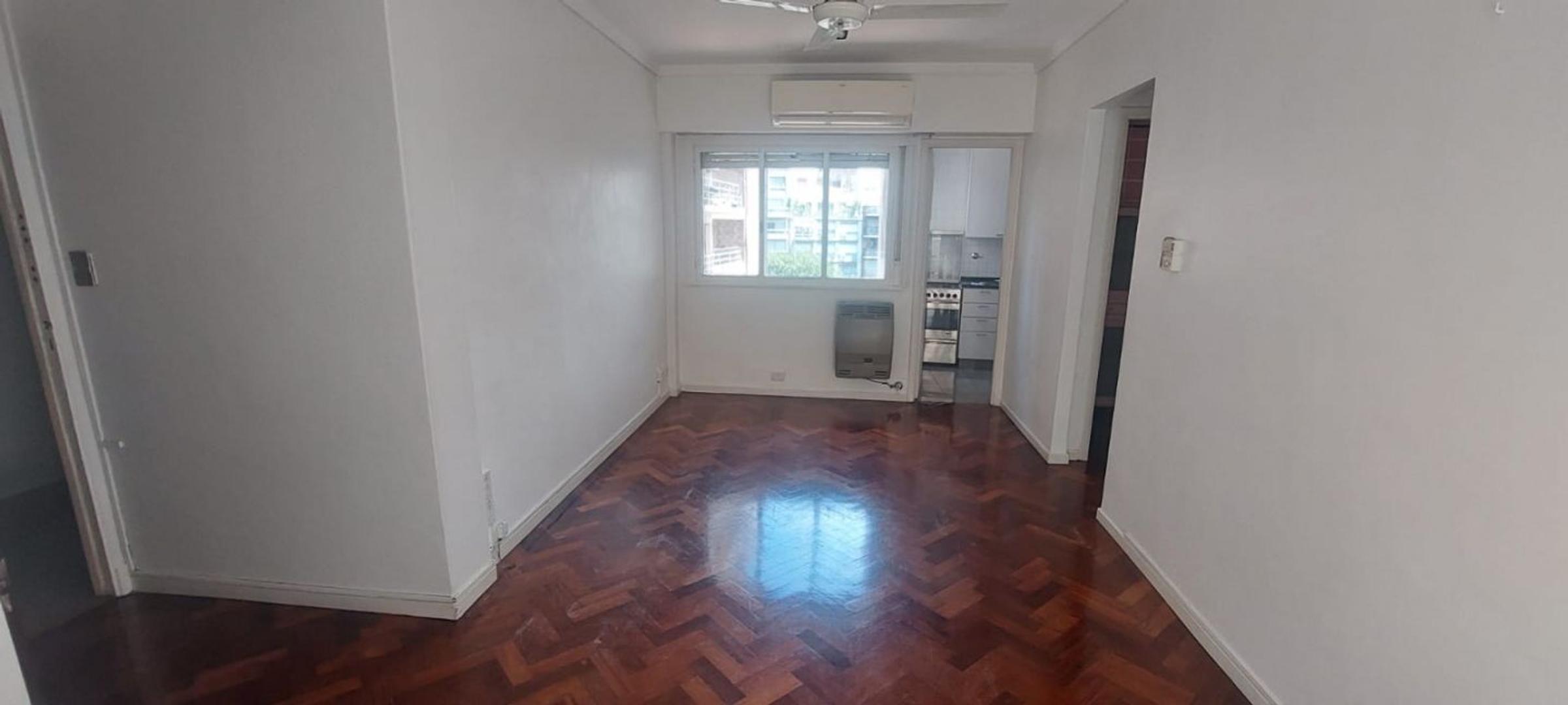 Pereyra Lucena 2500, Piso 7