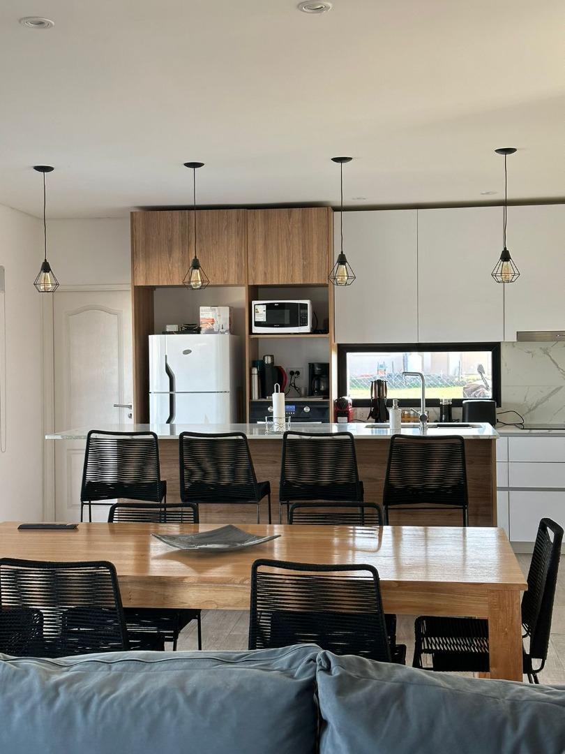 Casa en Venta en Pueblos Del Plata - Sebastian Gaboto, USD 390.000