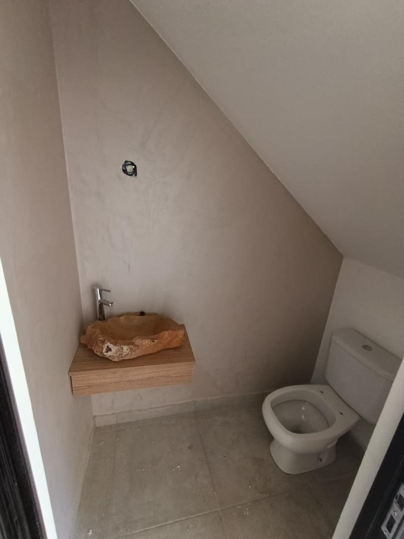 Departamento en Venta en Campana, USD 95.000