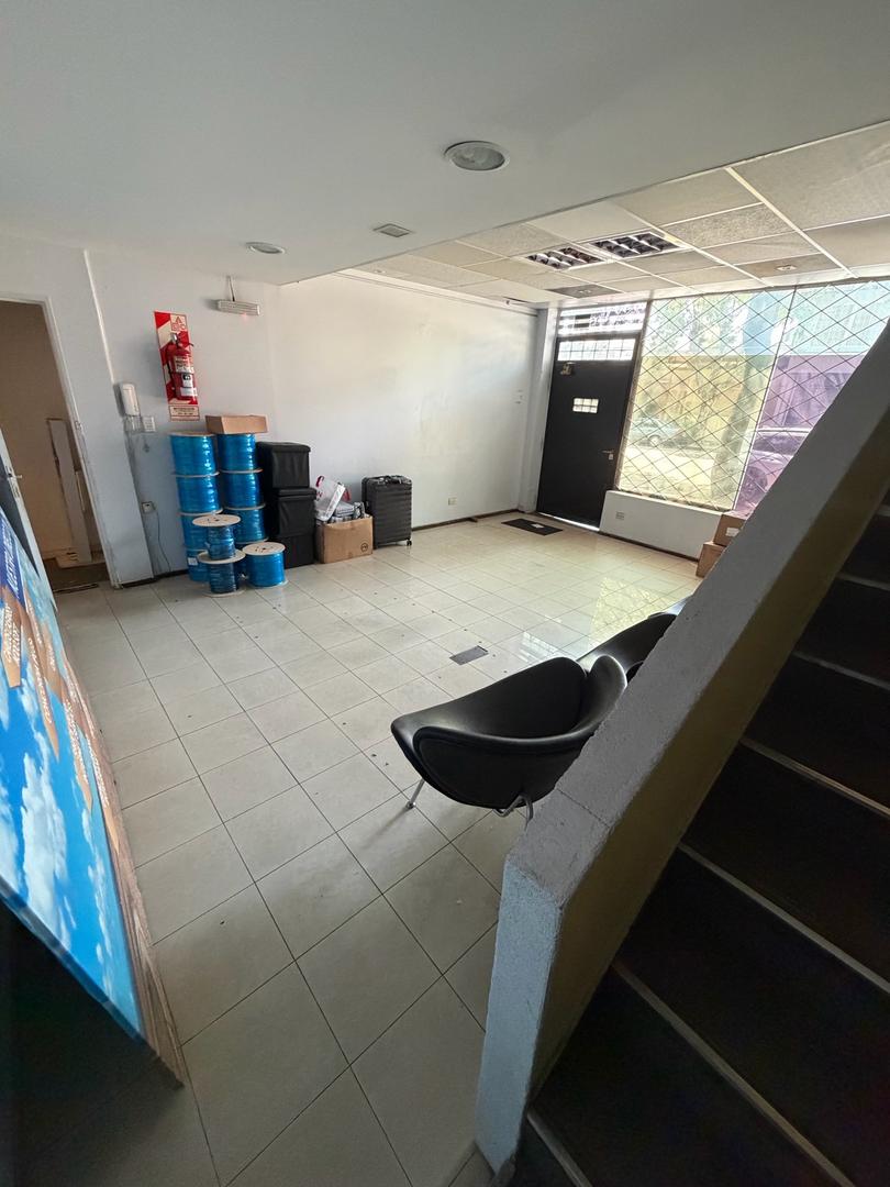 Local en Venta en Villa Urquiza, USD 1.900.000