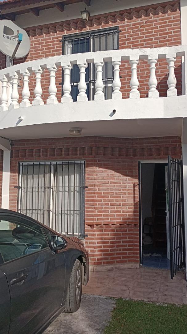 VENTA DUPLEX IMPECABLE, MAR DEL TUYU,  A 2 CUADRAS DEL MAR