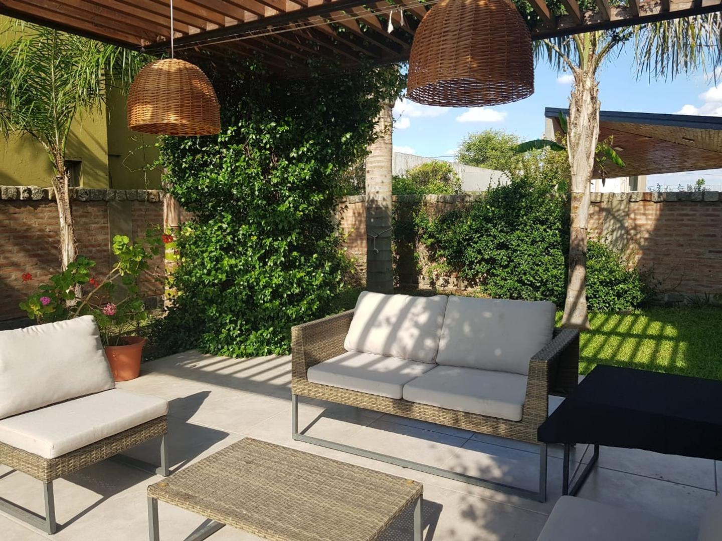 Casa en Venta en Funes Town, USD 260.000