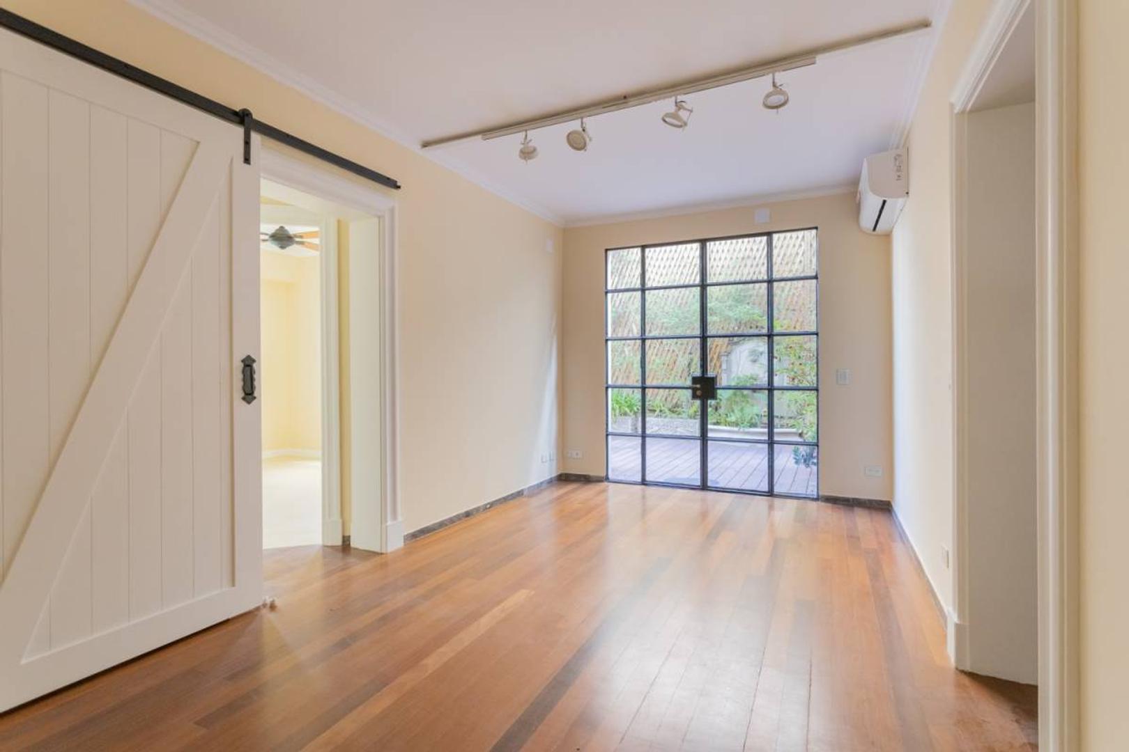 Rodriguez Peña 1300, Piso 6