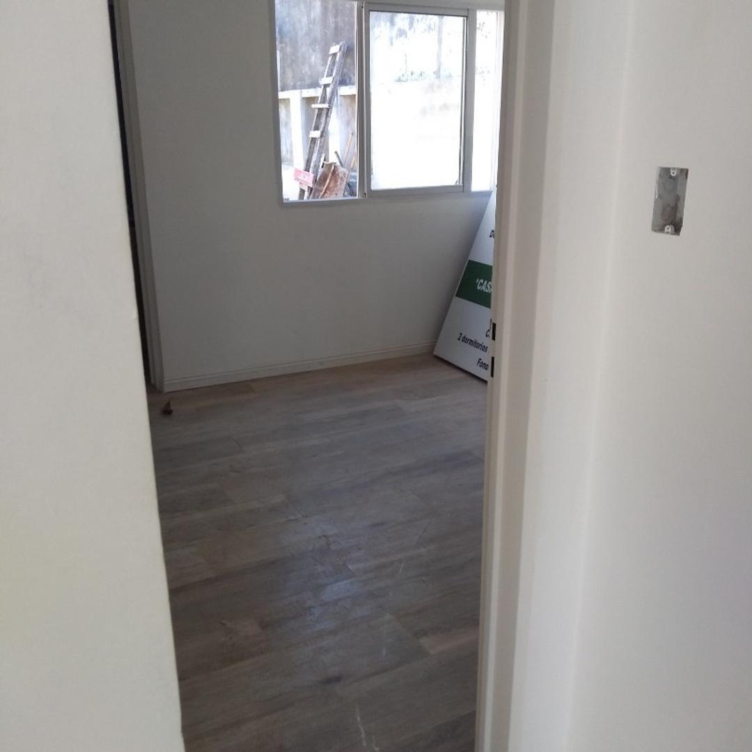 Depto Tipo Casa en Venta con 2 cocheras