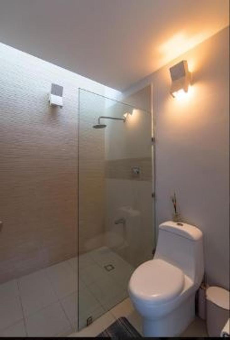 Casa en Venta en Country Santa Rita, USD 220.000