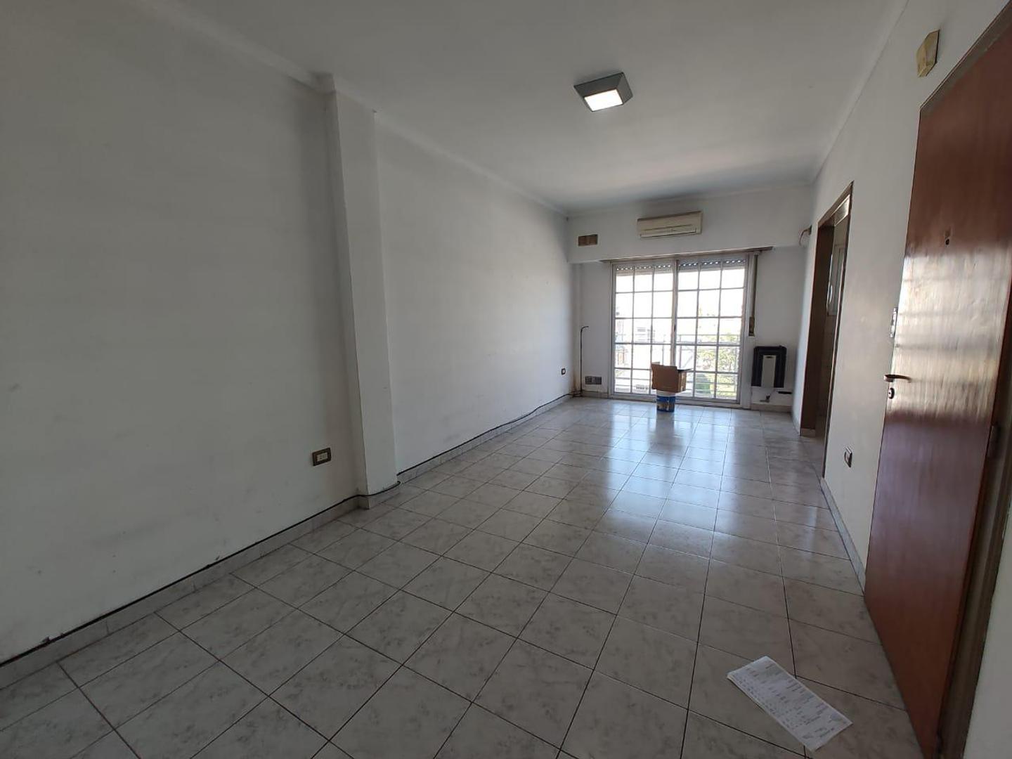 Av. Belgrano  al 4600