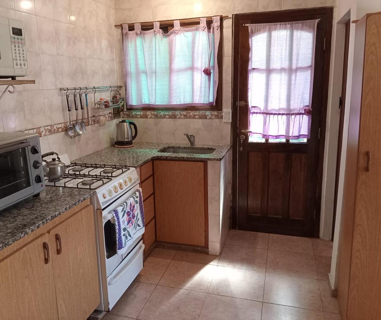 VENTA- CASA- 3 -AMBIENTES -  MAR DEL PlATA