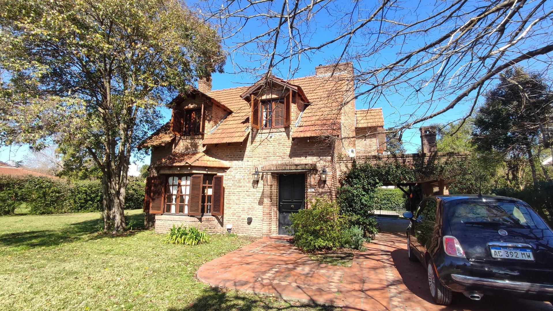 Casa amoblada en alquiler pilar