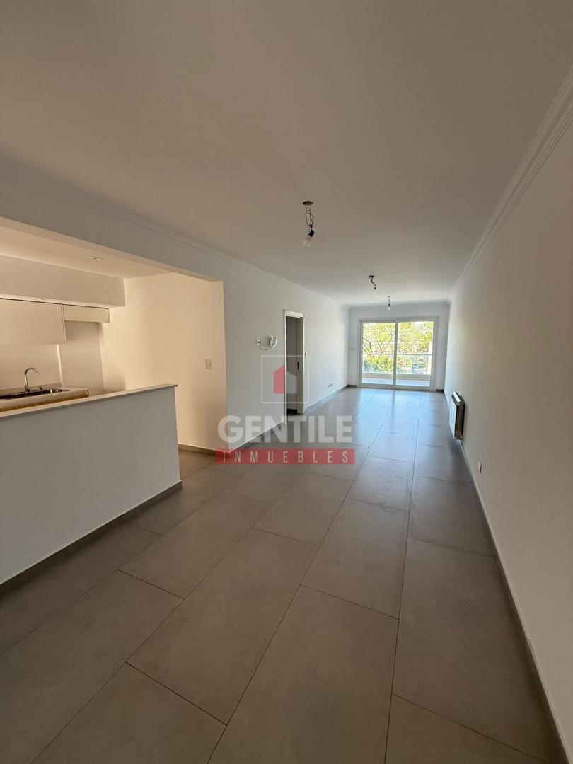 Departamento 4 ambientes con 3 baños