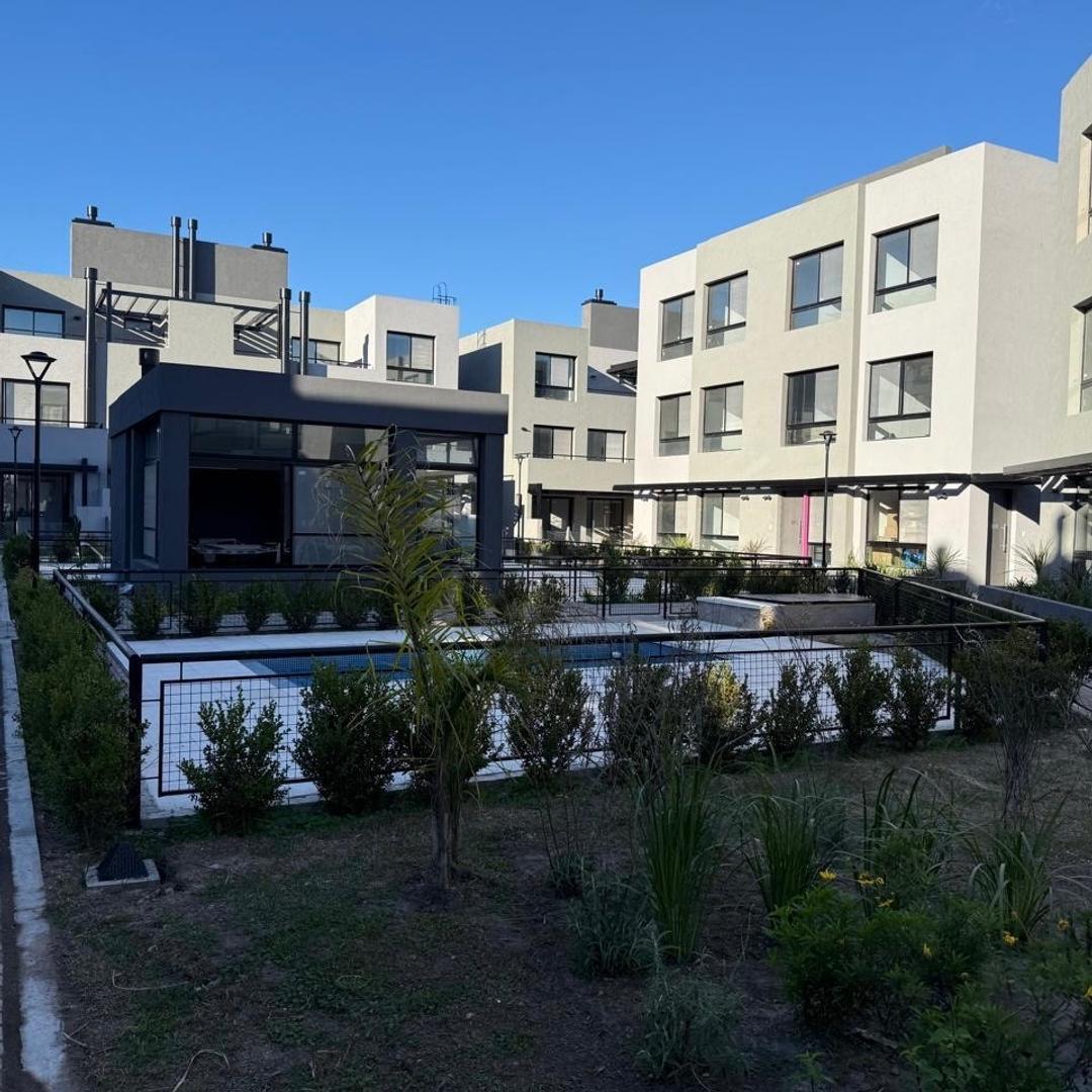 Departamento venta Nordelta tipo Duplex Town Kiri