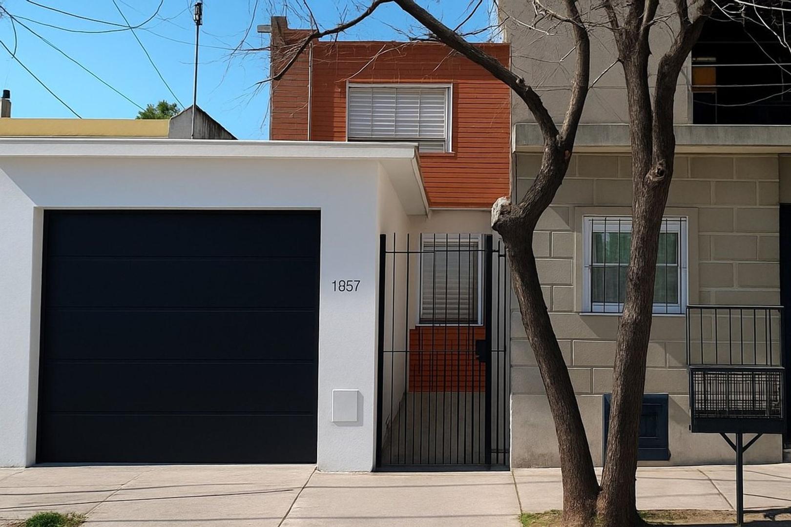 VENTA PH tipo Duplex 4 ambientes–Villa Domínico