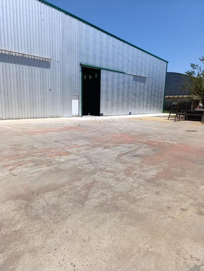 Nave Industrial en alqquiler