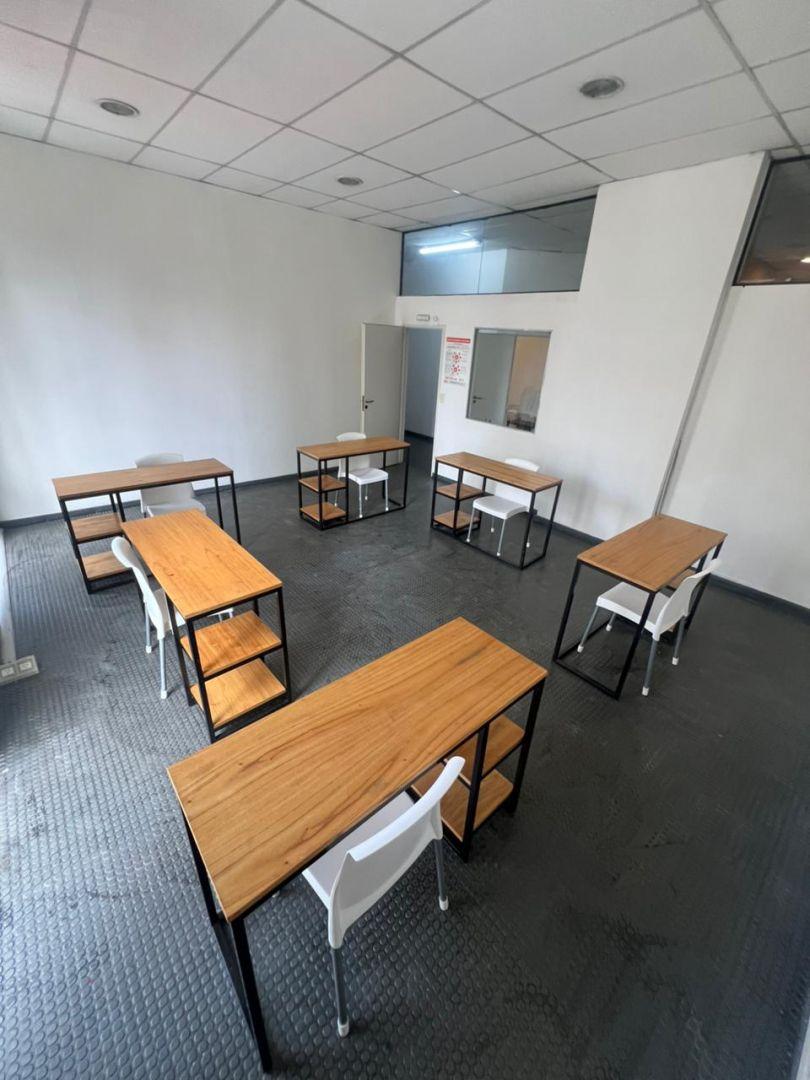 Oficina en Alquiler Temporal al Norte