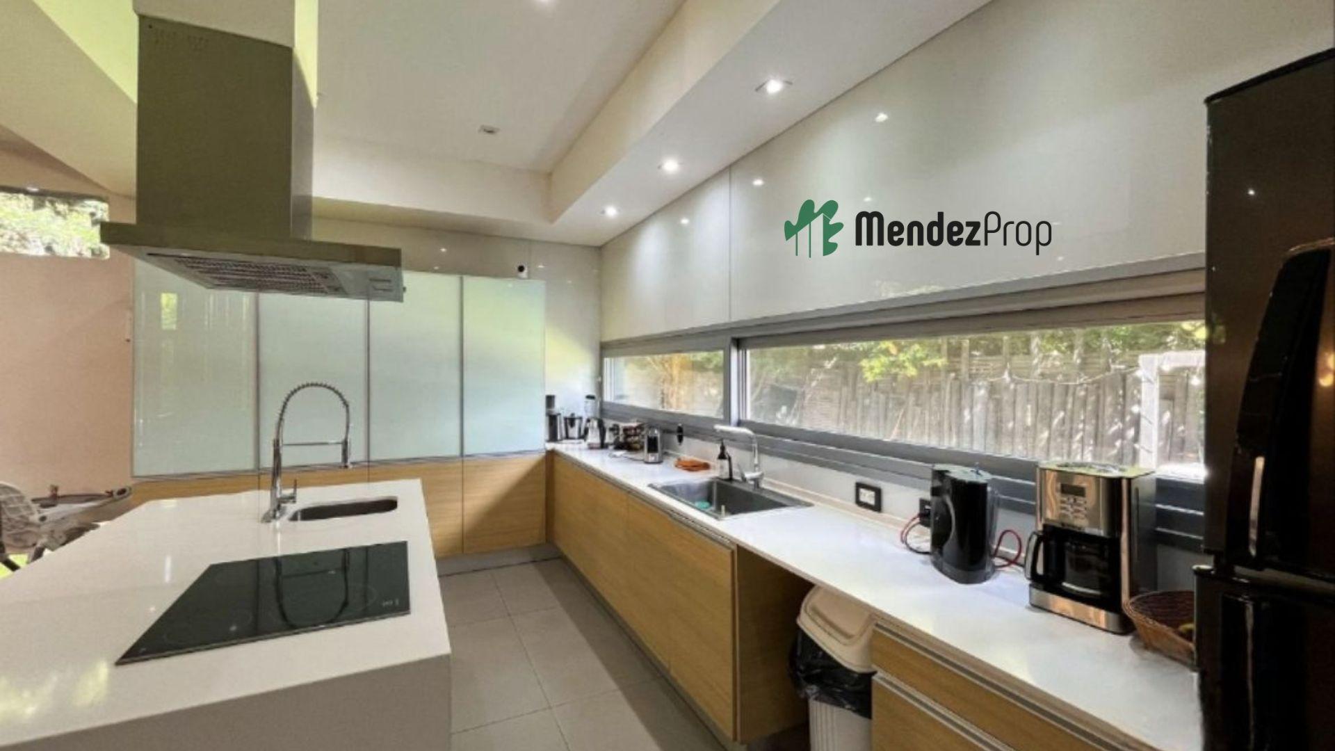 CASA EN VENTA EN LAGOS DE CANNING 1