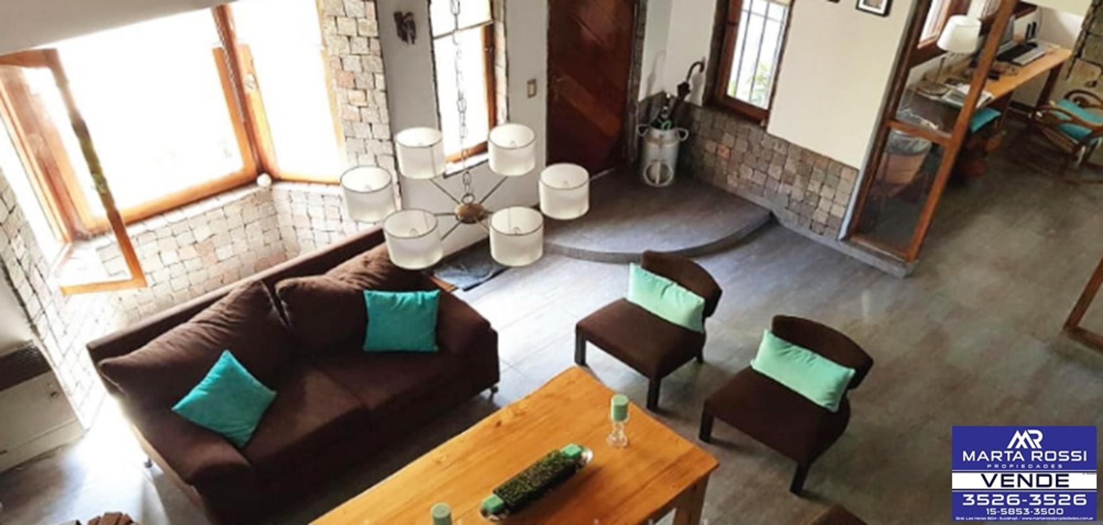 Casa en Venta en Barrio Parque Leloir, USD 290.000