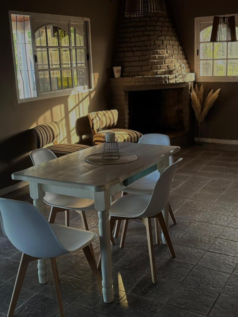 Remedios de Escalada 1109