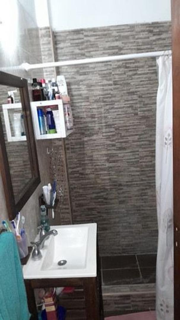 Depto Tipo Casa en Venta 40 años