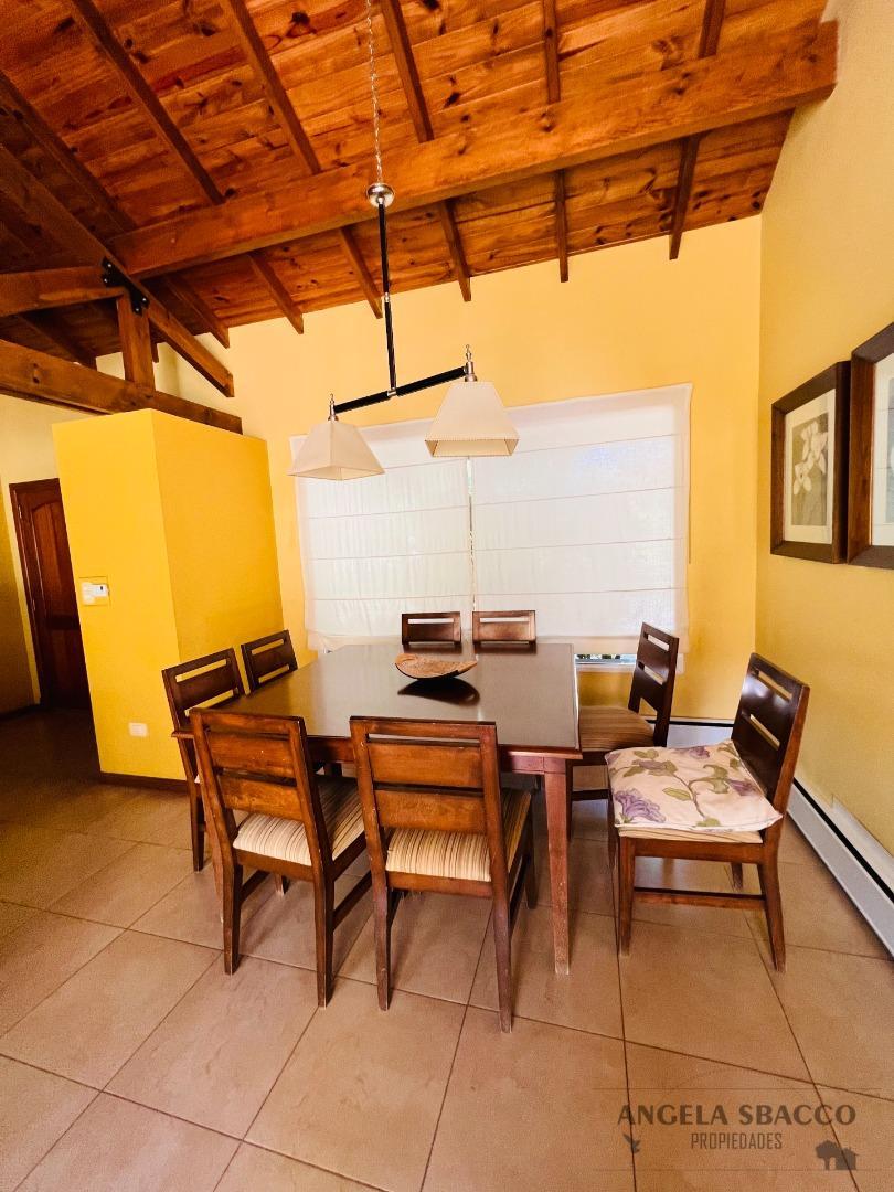 Casa en Venta en Lomas De Fatima, USD 280.000